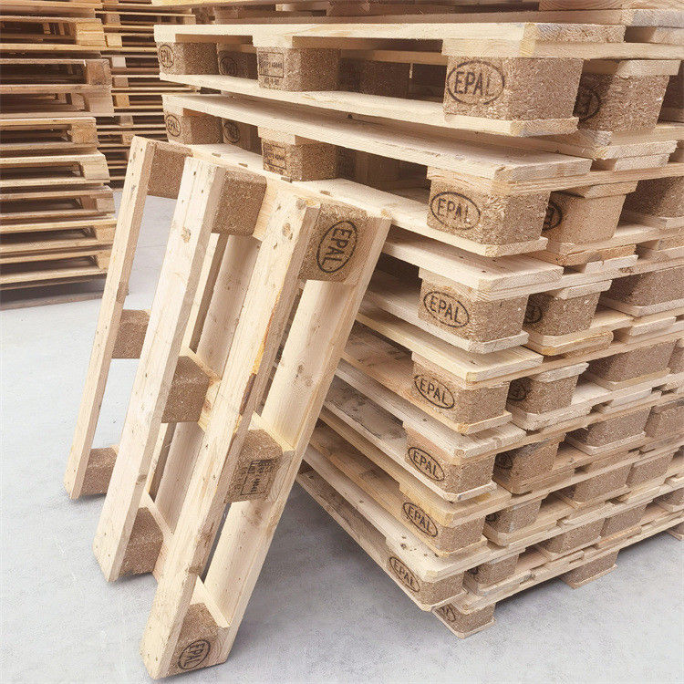 Europe Epal Dekoracyjne palety drewniane 1200X1000 Pine Epal Palety drewno ładunek